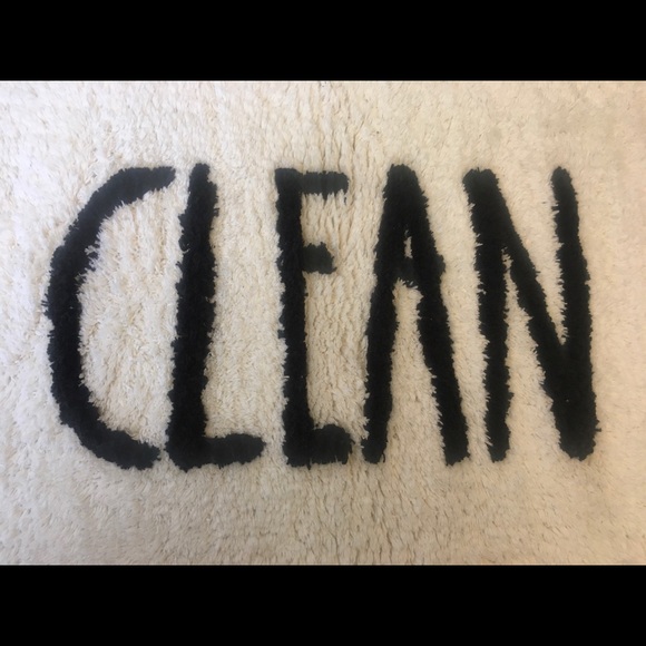 SALE 🎉NWT Rae Dunn CLEAN Cotton Bath Mat 🛀 - Picture 3 of 4